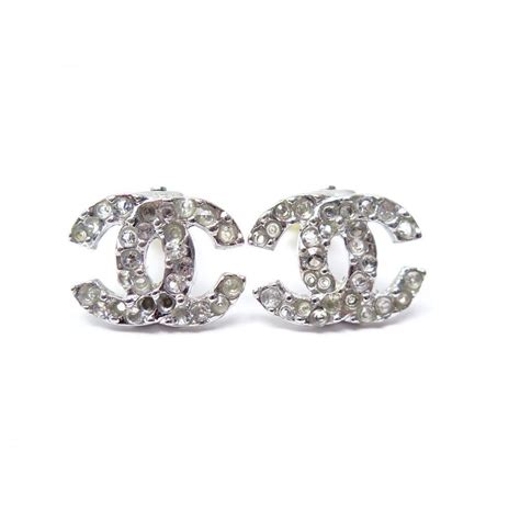 boucles d'oreilles chanel logo|Boucles d'oreilles .